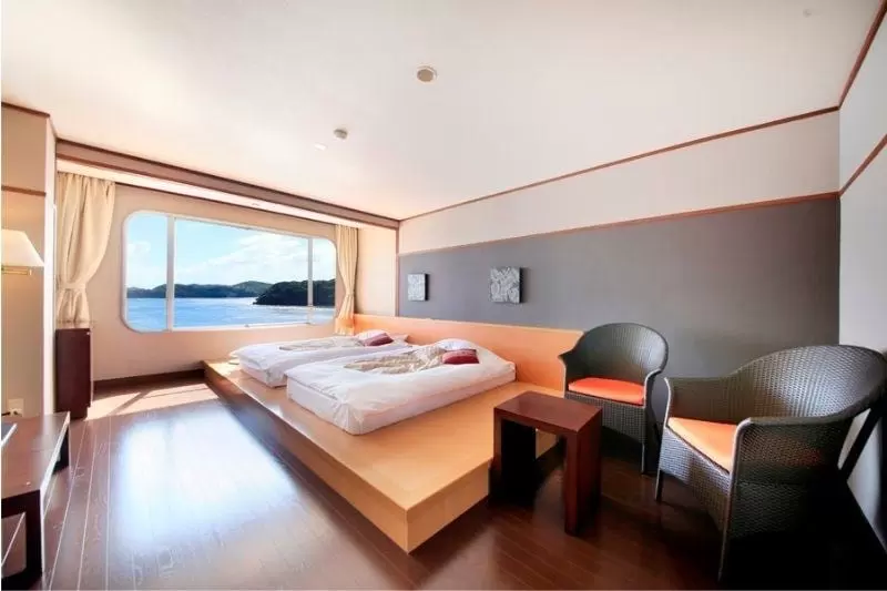 しおさい館｜和蘭ノスタルジー《ステージベッド》